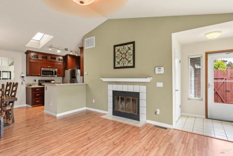 102 Pinewood Court Cotati CA 94931