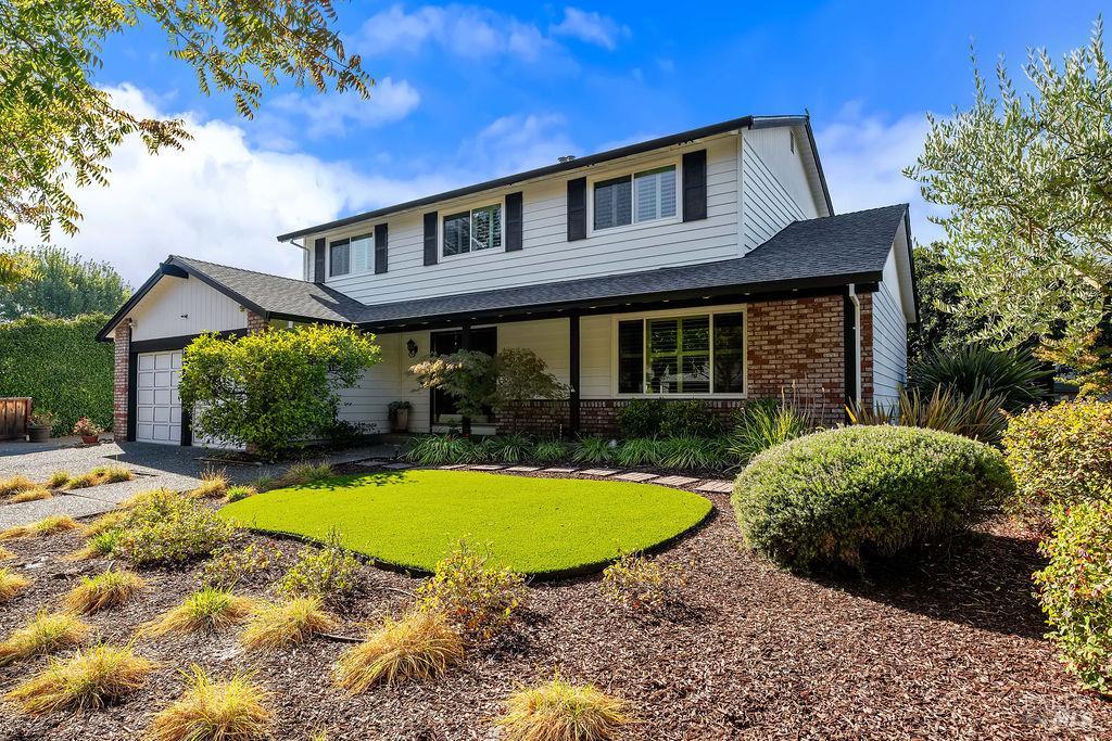 Santa Rosa CA, 1818 Sherwood Court