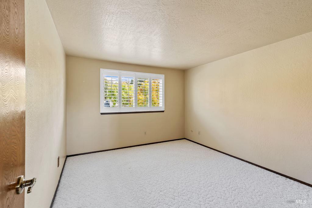 1818 Sherwood Court Santa Rosa CA 95405