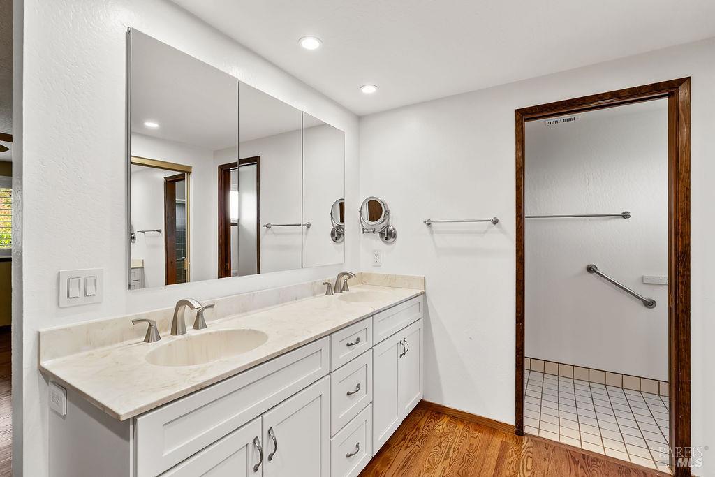 1818 Sherwood Court Santa Rosa CA 95405