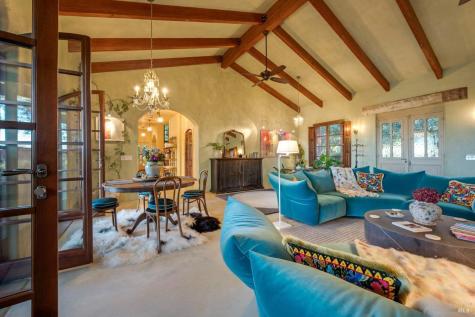 4296 Savannah Trail Santa Rosa CA 95404