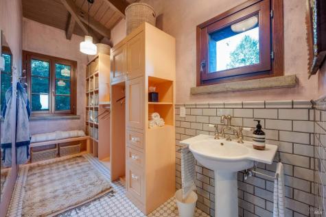 4296 Savannah Trail Santa Rosa CA 95404