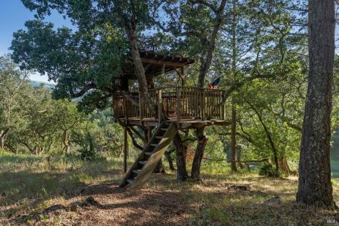 4296 Savannah Trail Santa Rosa CA 95404