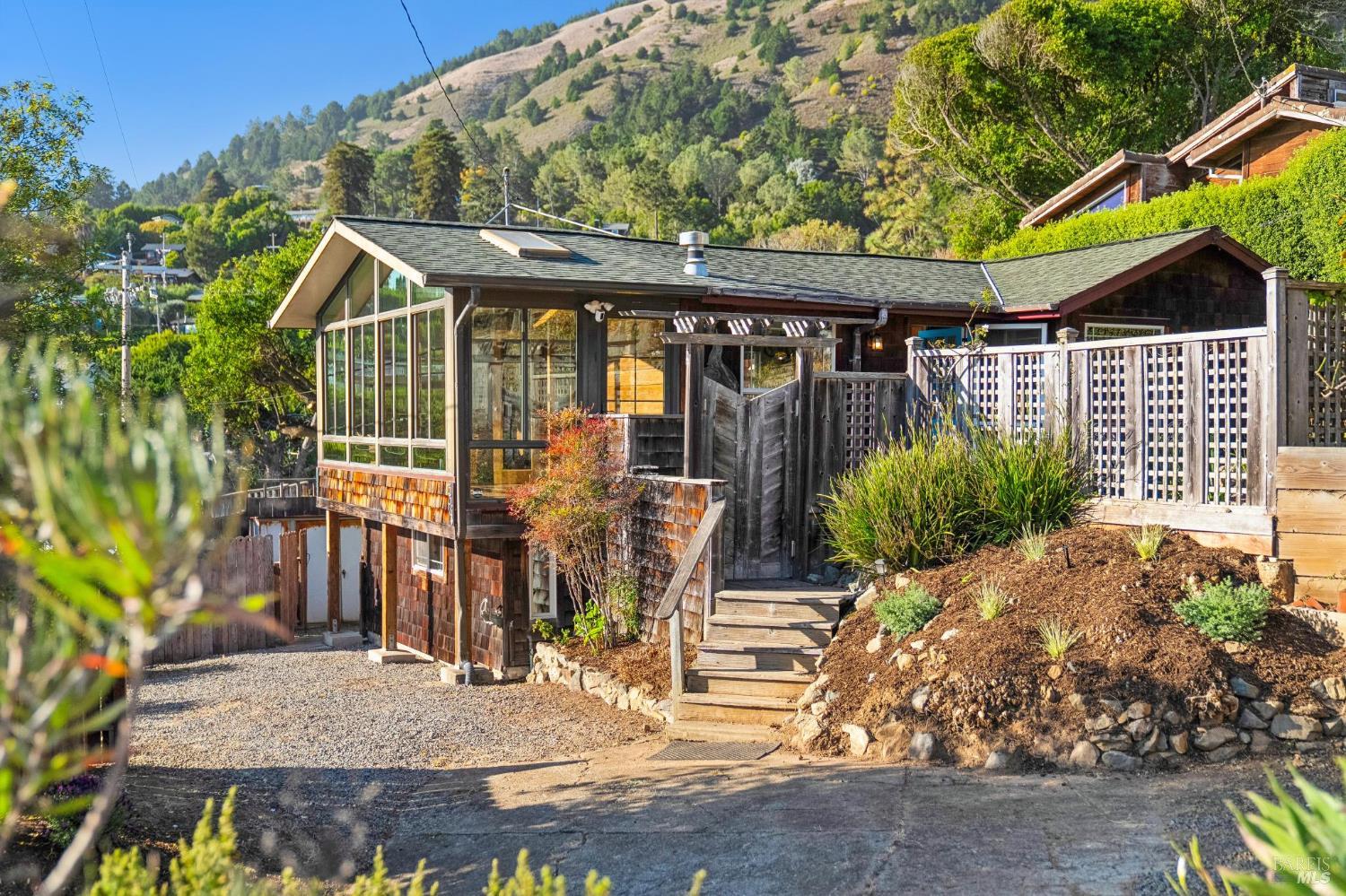 3384 Shoreline Highway Stinson Beach CA 94970