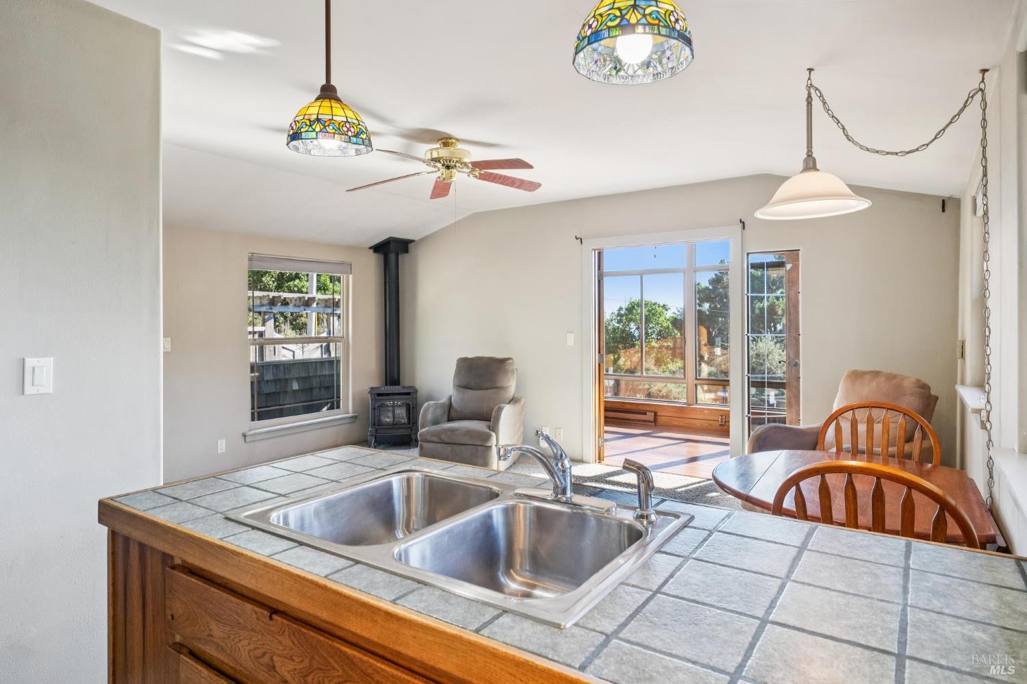 3384 Shoreline Highway Stinson Beach CA 94970