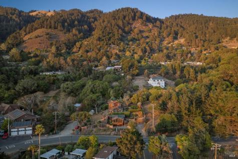 3384 Shoreline Highway Stinson Beach CA 94970