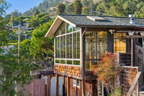 3384 Shoreline Highway Stinson Beach CA 94970