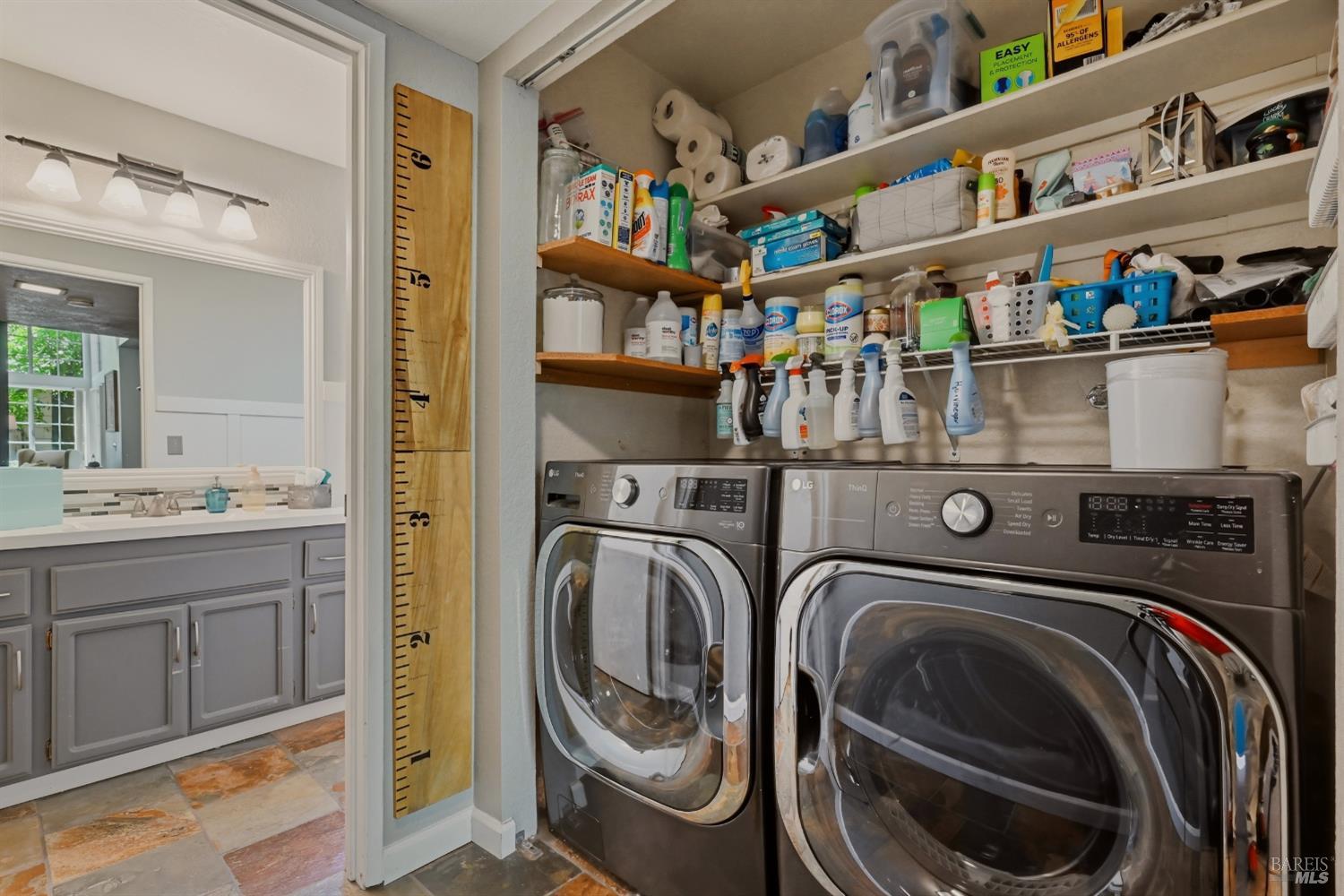 330 Summerfield Drive Vacaville CA 95687