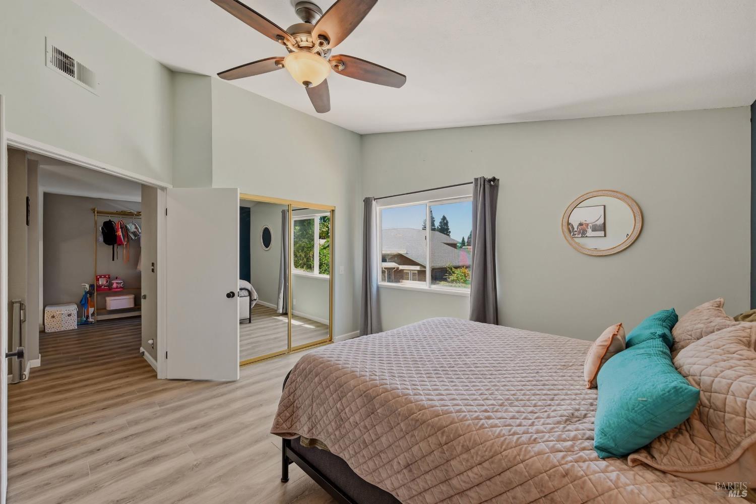 330 Summerfield Drive Vacaville CA 95687