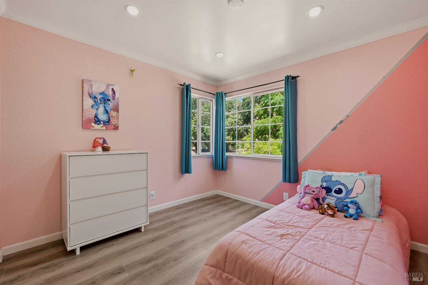 330 Summerfield Drive Vacaville CA 95687