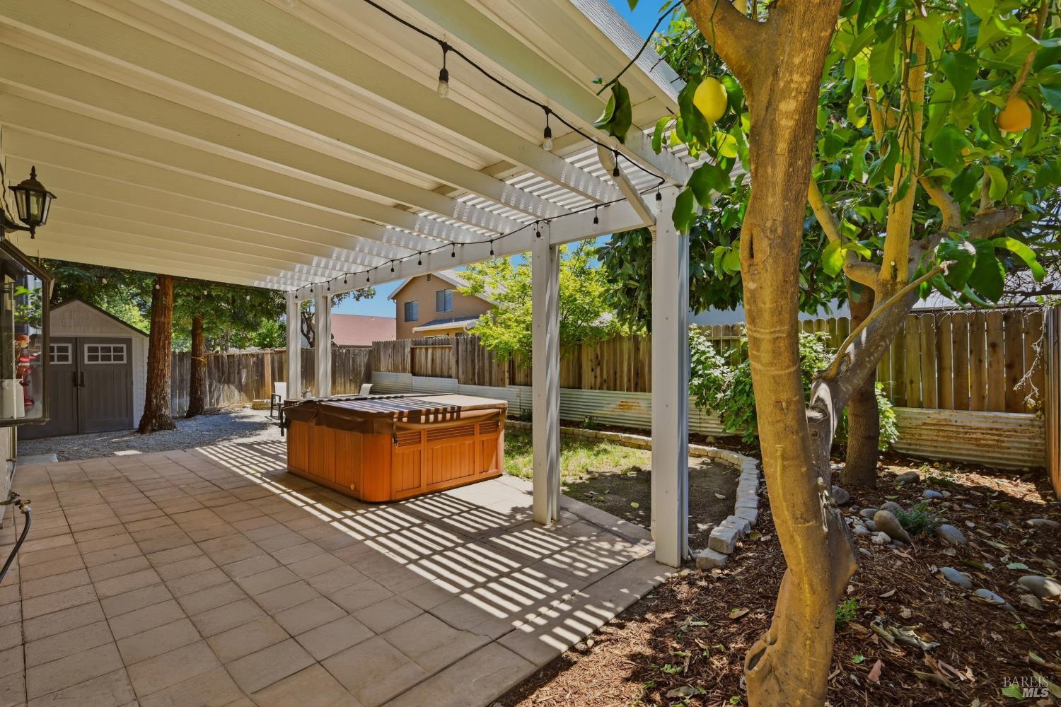 330 Summerfield Drive Vacaville CA 95687