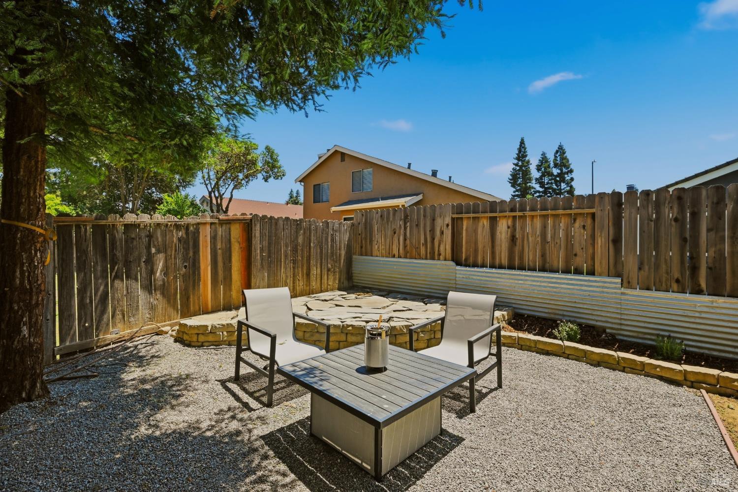 330 Summerfield Drive Vacaville CA 95687