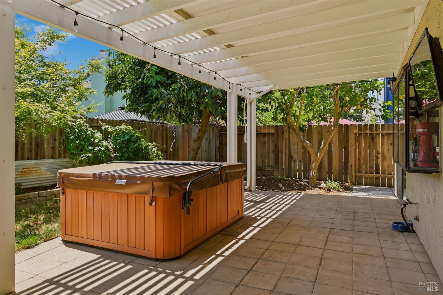 330 Summerfield Drive Vacaville CA 95687