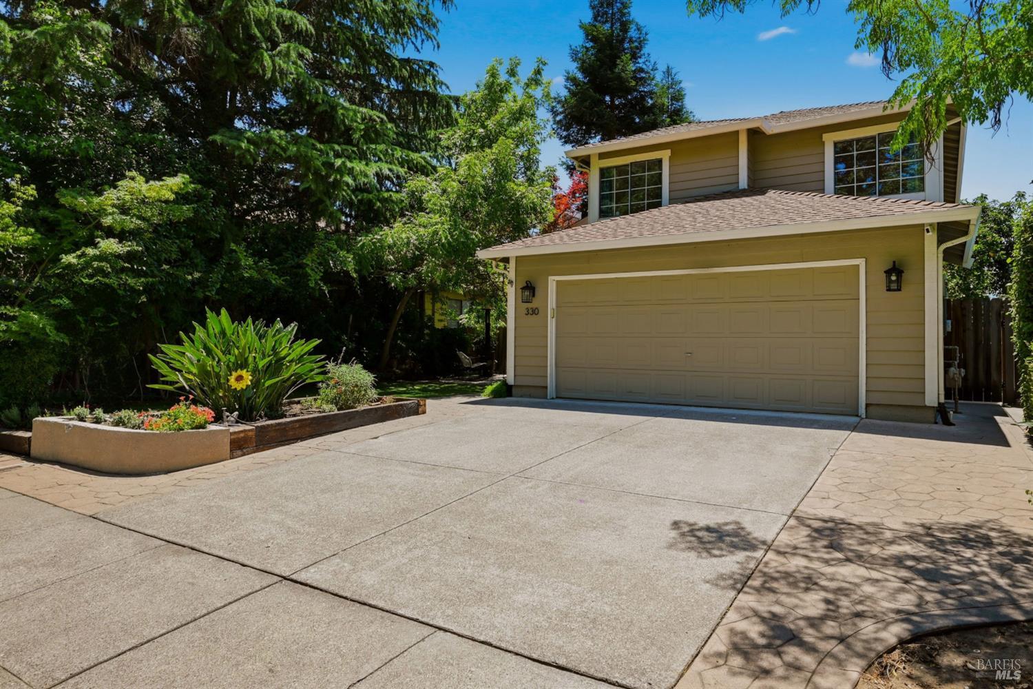 330 Summerfield Drive Vacaville CA 95687