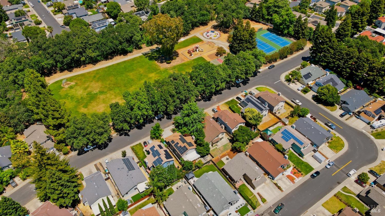 330 Summerfield Drive Vacaville CA 95687