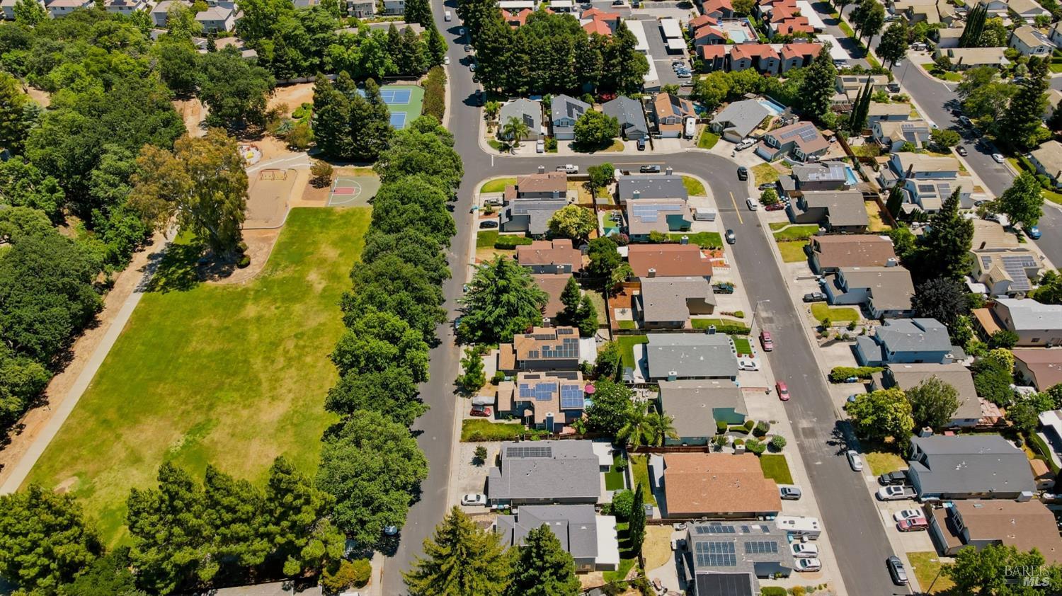 330 Summerfield Drive Vacaville CA 95687