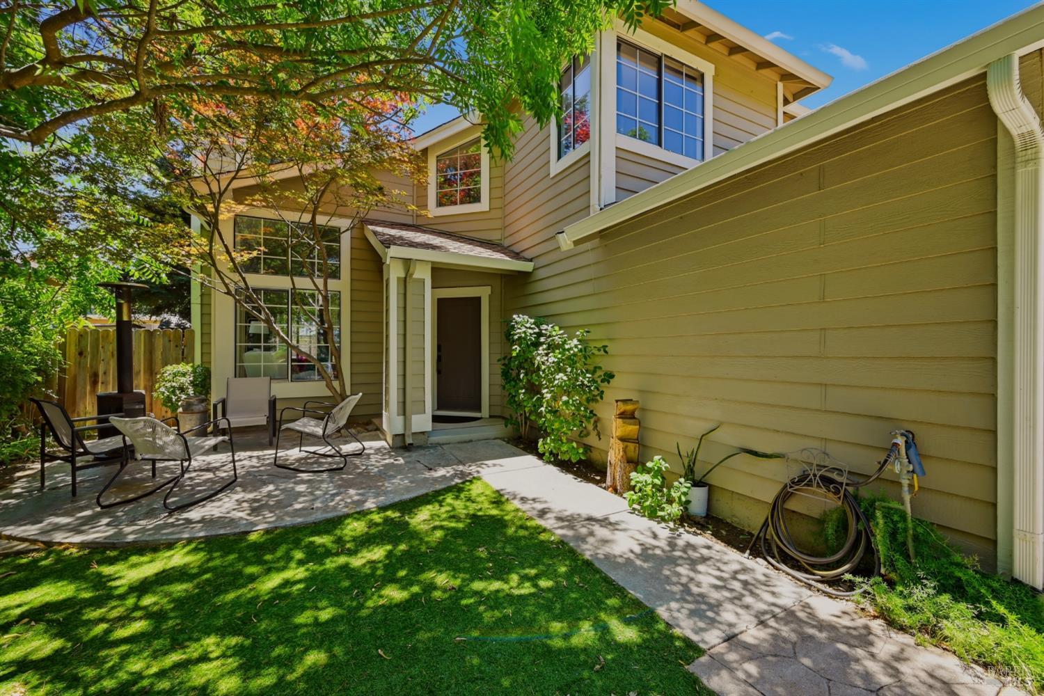 330 Summerfield Drive Vacaville CA 95687