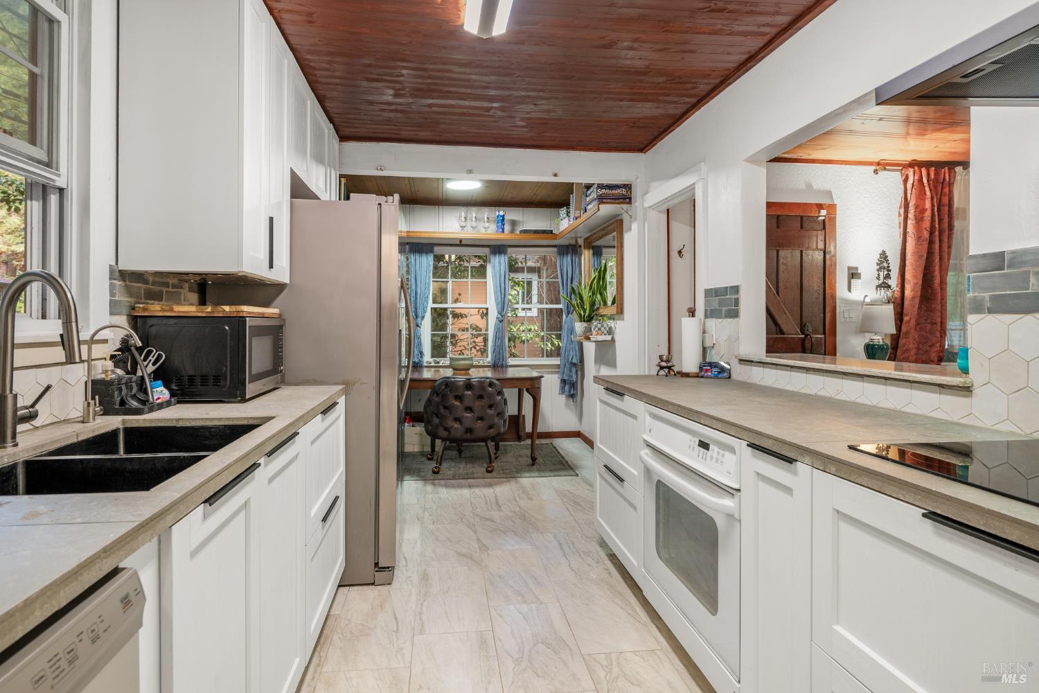 17355 116 Highway Guerneville CA 95446