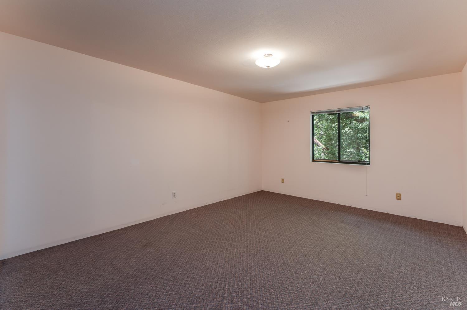 26095 Poppy Drive Willits CA 95490