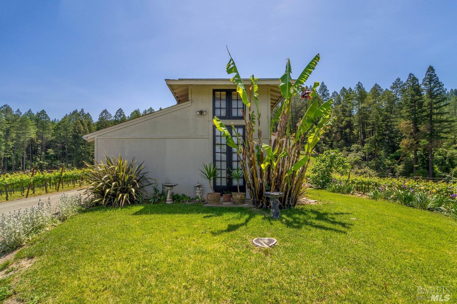 4447 N Street Helena Highway Calistoga CA 94515