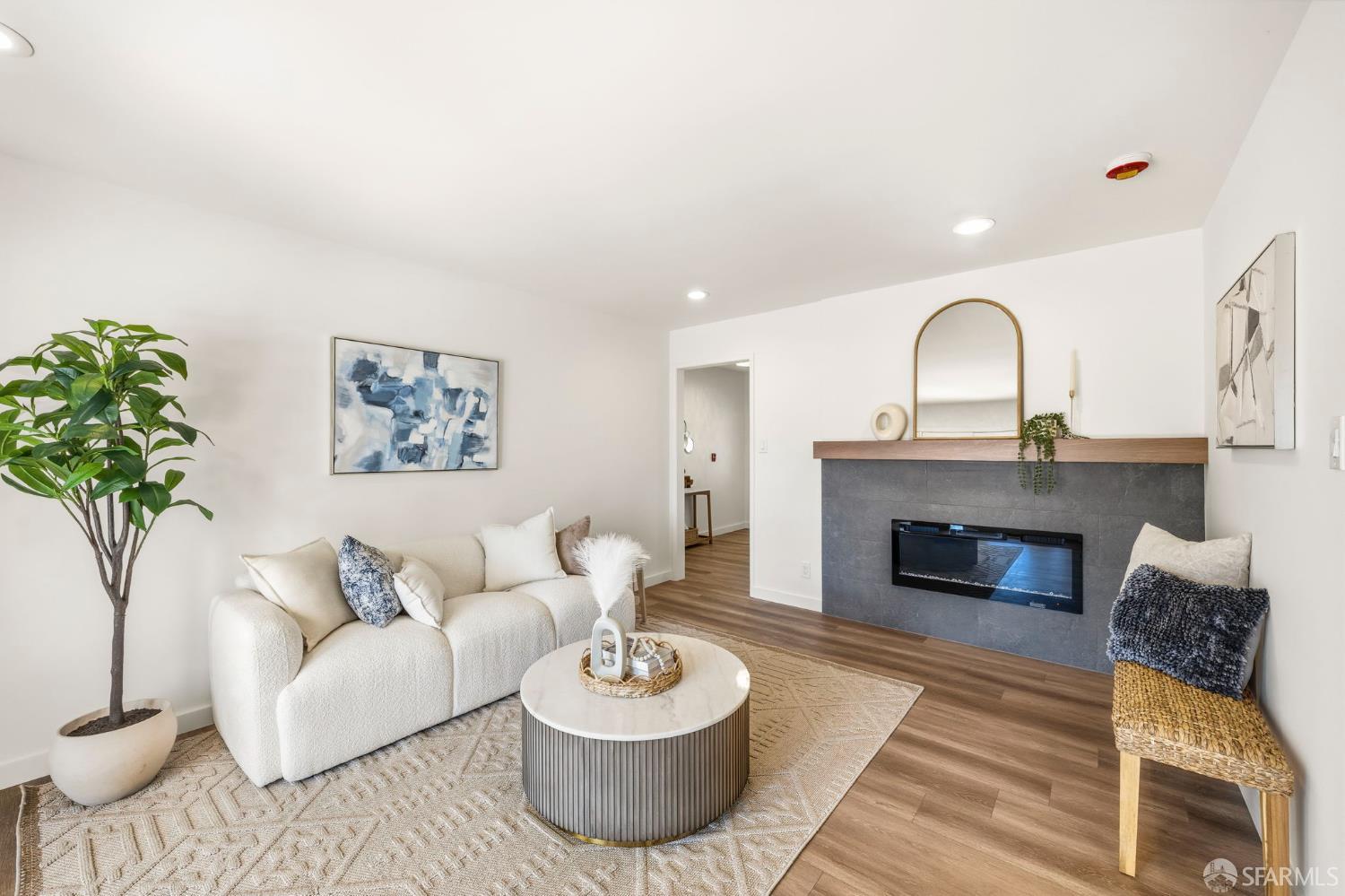 656 Spar Drive Redwood City CA 94065