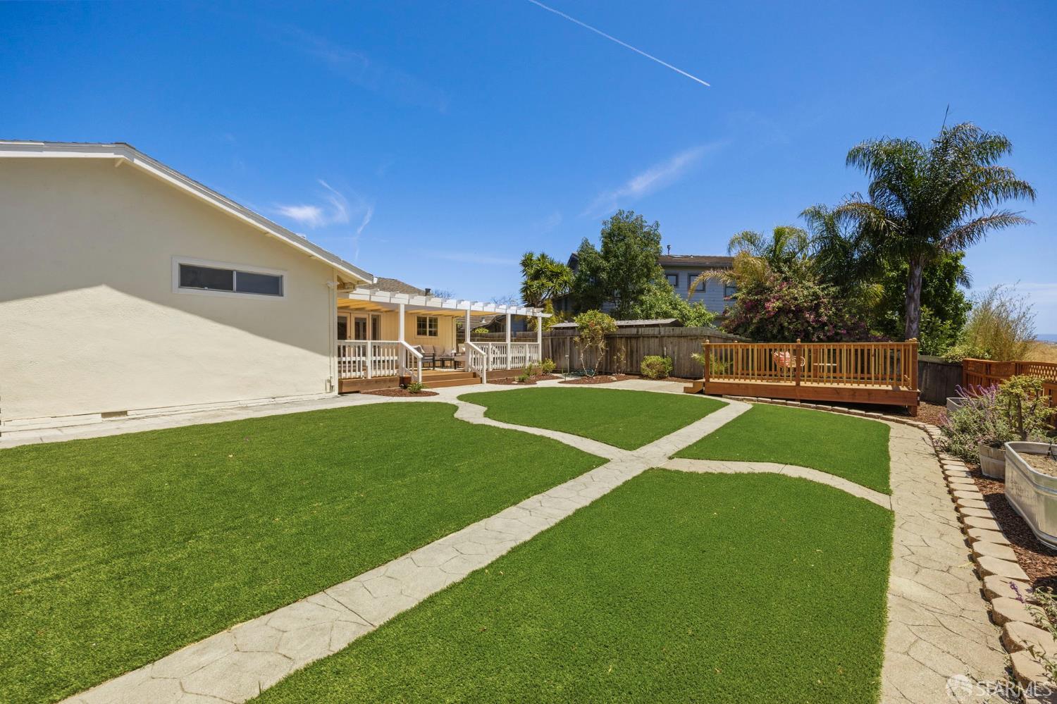656 Spar Drive Redwood City CA 94065