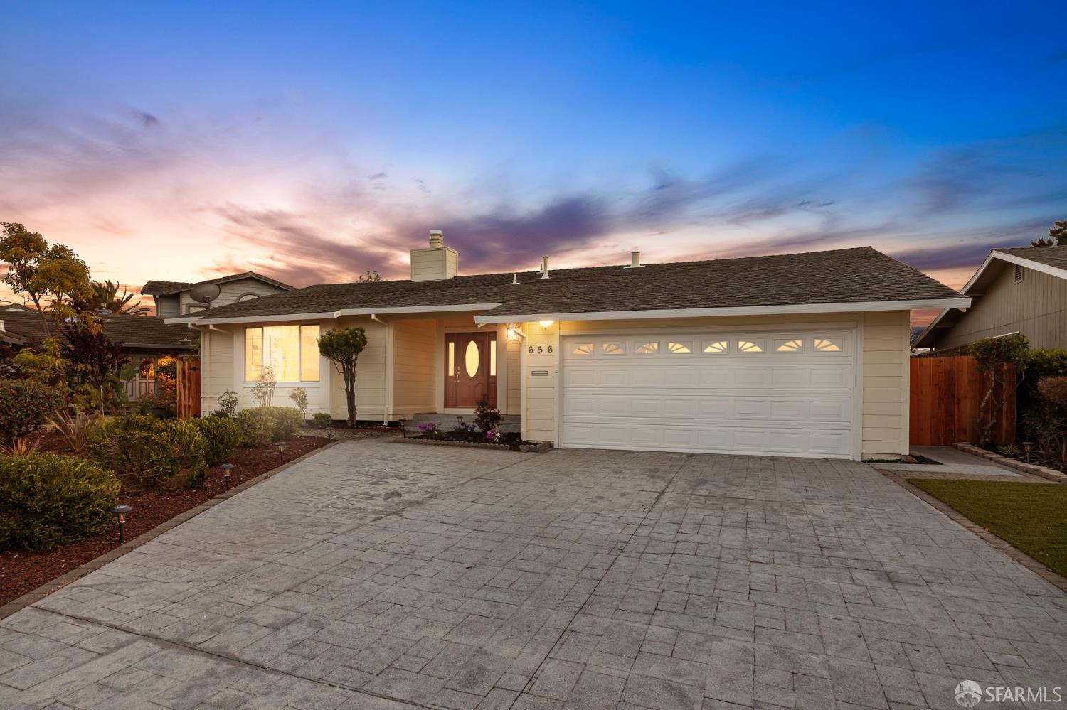 656 Spar Drive Redwood City CA 94065