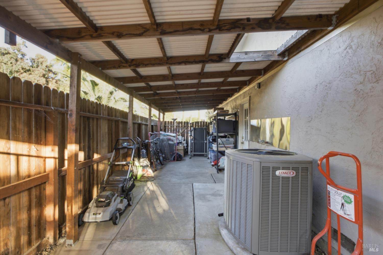 518 Blue Ridge Court Vacaville CA 95688