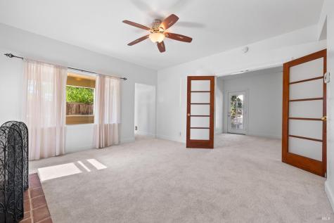 1685 W College Avenue Santa Rosa CA 95401