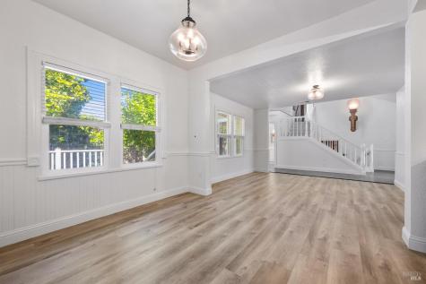 1685 W College Avenue Santa Rosa CA 95401
