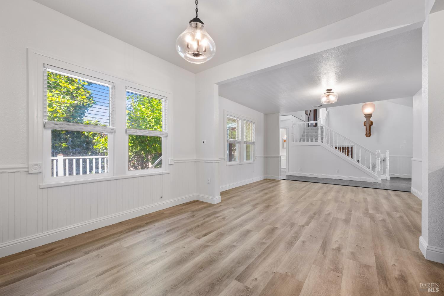 1685 W College Avenue Santa Rosa CA 95401