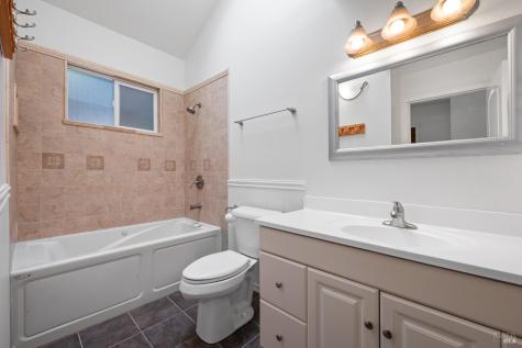 1685 W College Avenue Santa Rosa CA 95401