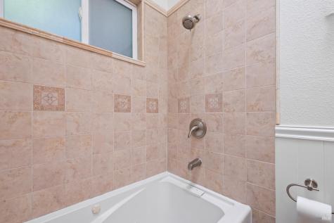 1685 W College Avenue Santa Rosa CA 95401