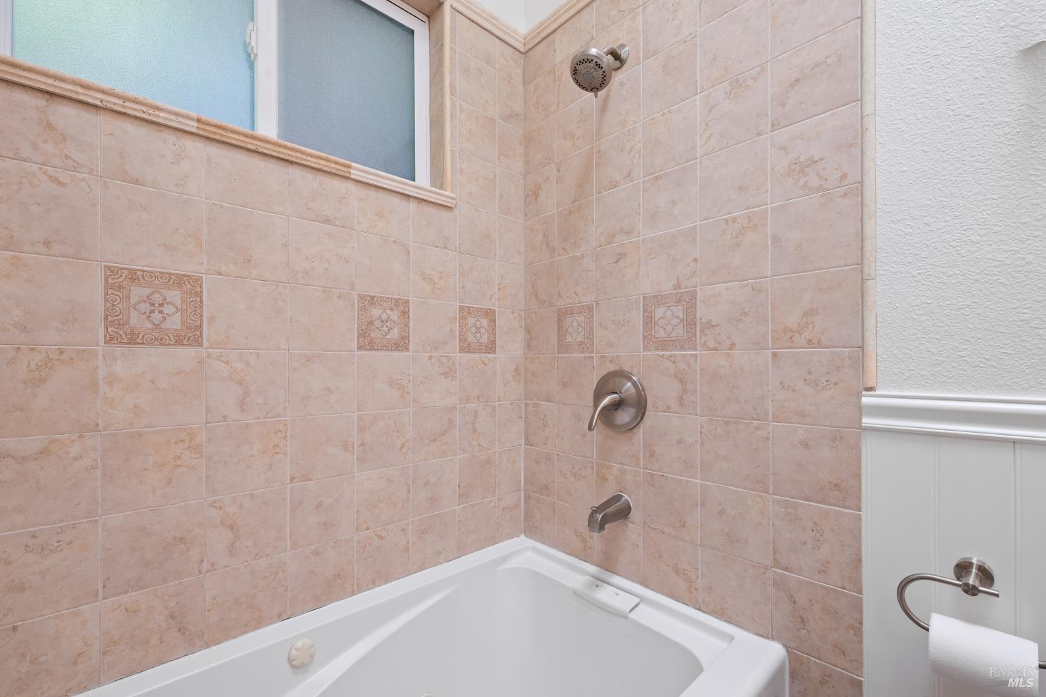 1685 W College Avenue Santa Rosa CA 95401