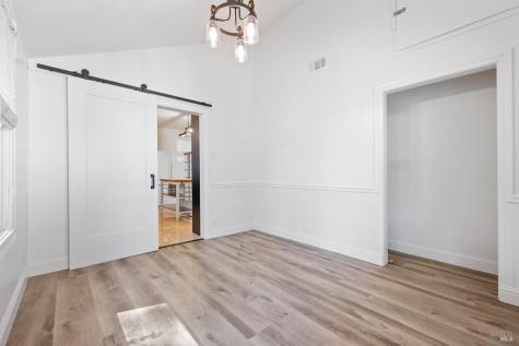 1685 W College Avenue Santa Rosa CA 95401