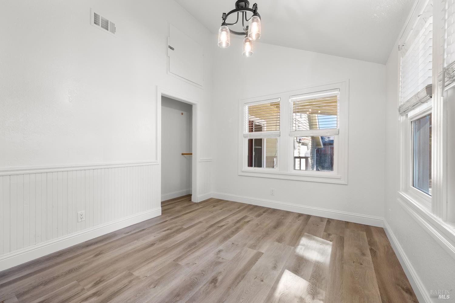 1685 W College Avenue Santa Rosa CA 95401