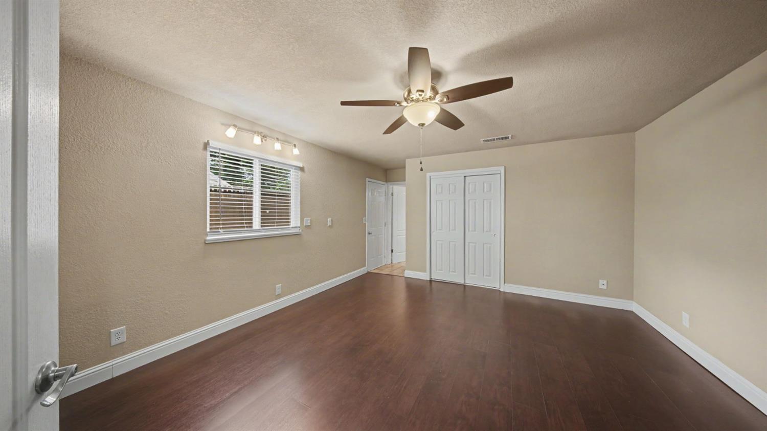 322-324 Bodem Street Modesto CA 95350