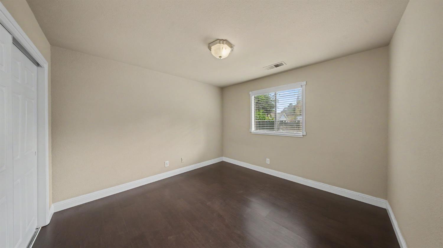 322-324 Bodem Street Modesto CA 95350