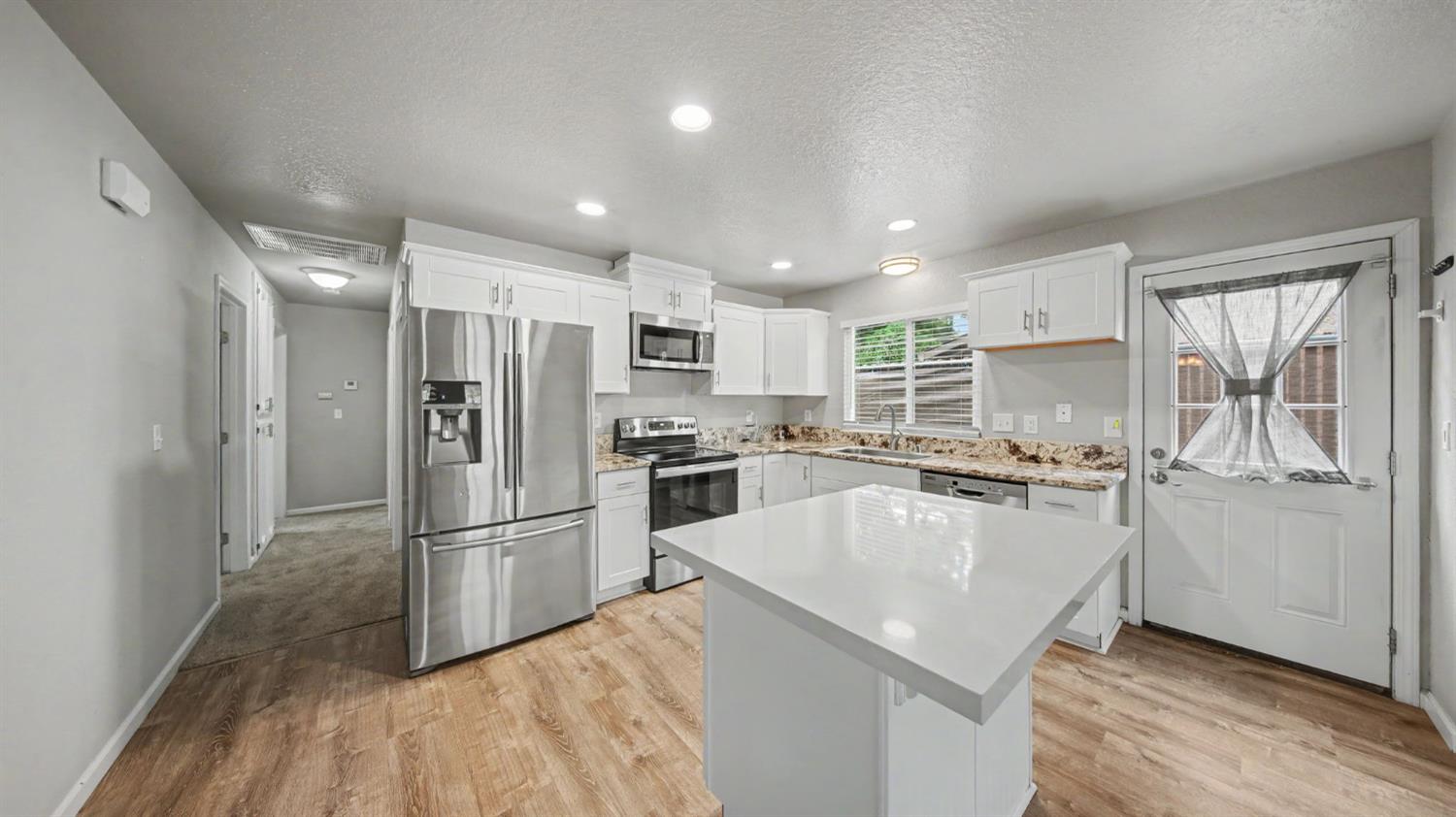 322-324 Bodem Street Modesto CA 95350