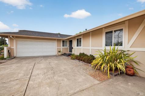 1517 Weaverly Drive Petaluma CA 94954