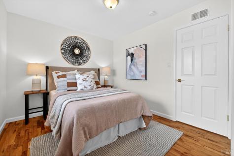 1517 Weaverly Drive Petaluma CA 94954