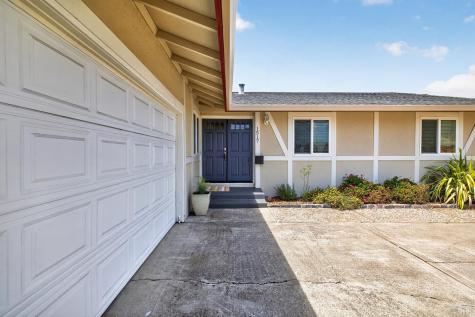 1517 Weaverly Drive Petaluma CA 94954