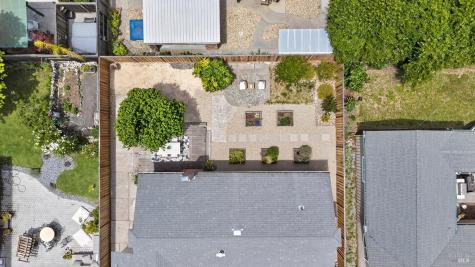 1517 Weaverly Drive Petaluma CA 94954