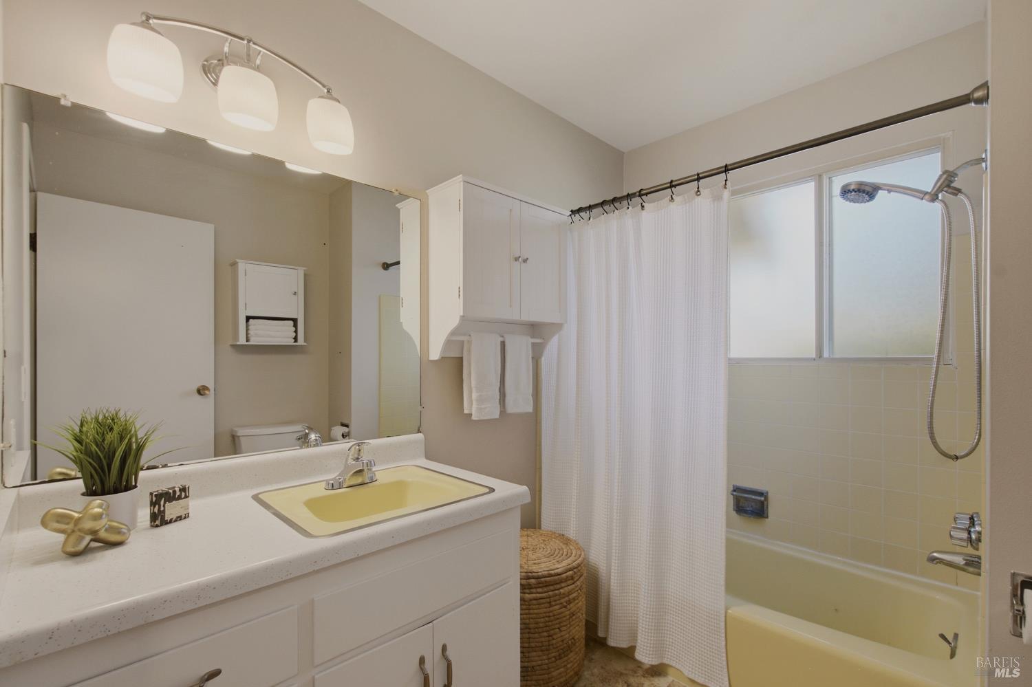 1931 Sereno Drive Vallejo CA 94589