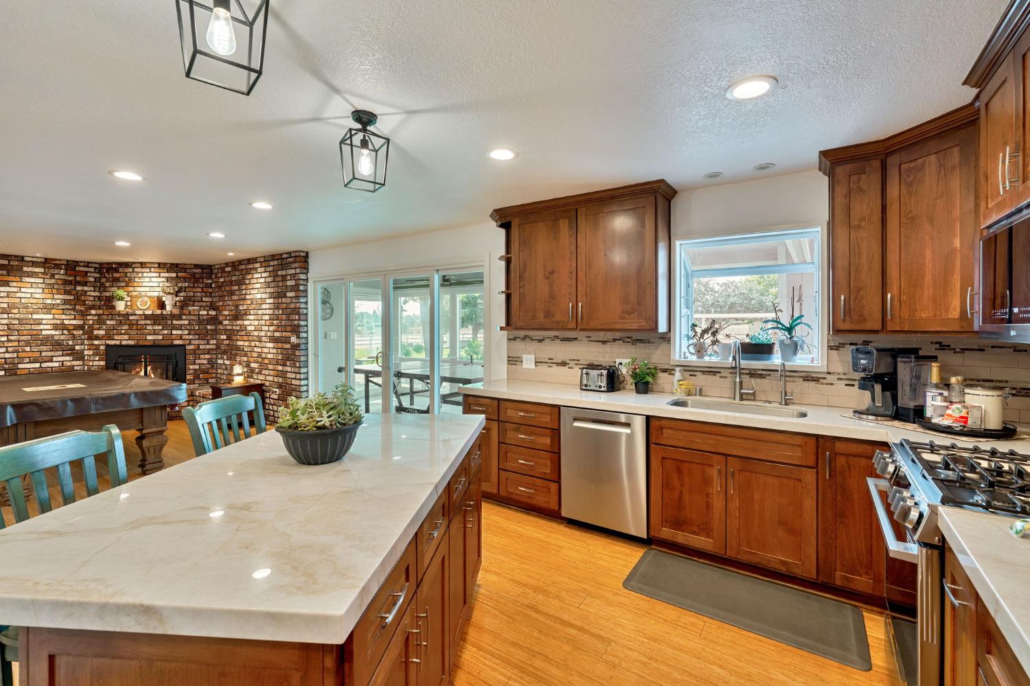 8655 Bader Road Elk Grove CA 95624