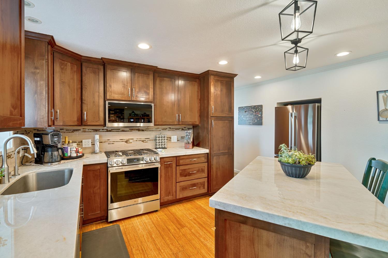 8655 Bader Road Elk Grove CA 95624