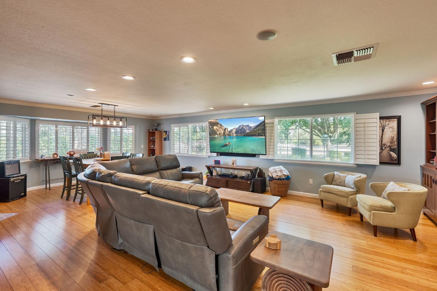 8655 Bader Road Elk Grove CA 95624