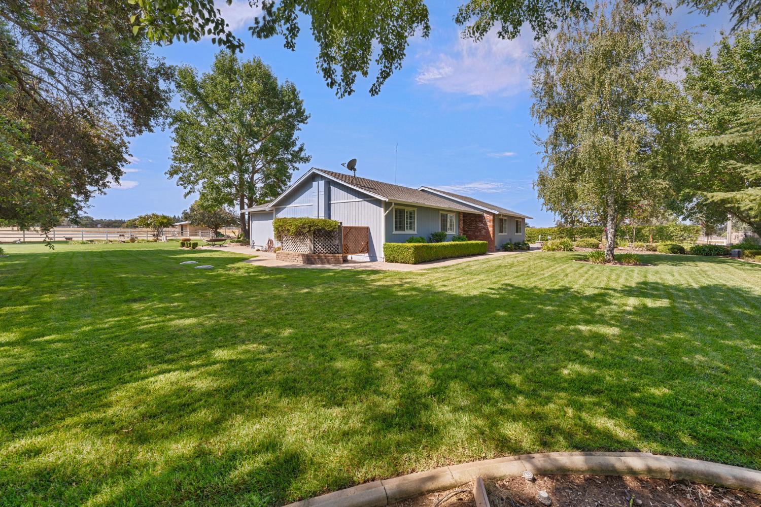 8655 Bader Road Elk Grove CA 95624