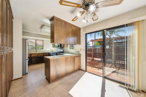 1824 Center Road Novato CA 94947