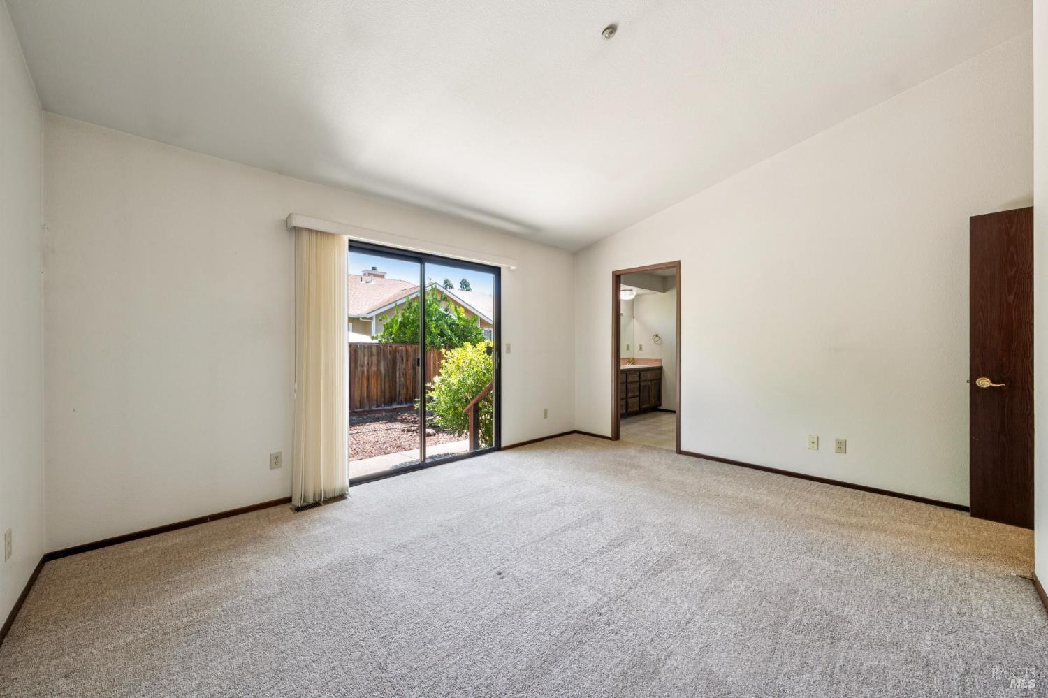1824 Center Road Novato CA 94947